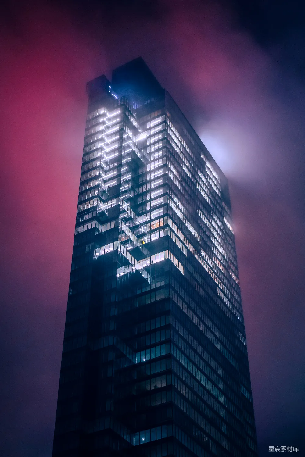 高清摄影 城市夜景 摩天大楼 霓虹灯 现代建筑 都市生活 摩天大楼的霓虹灯谜