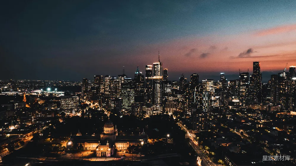 高清摄影 城市 黄昏 建筑 灯光 都市 城市的夜景：黄昏与灯光交织