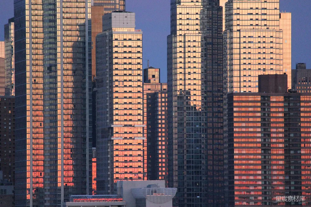 高清摄影 城市 建筑 日落 都市 都市风光 夕阳下的摩天大楼剪影