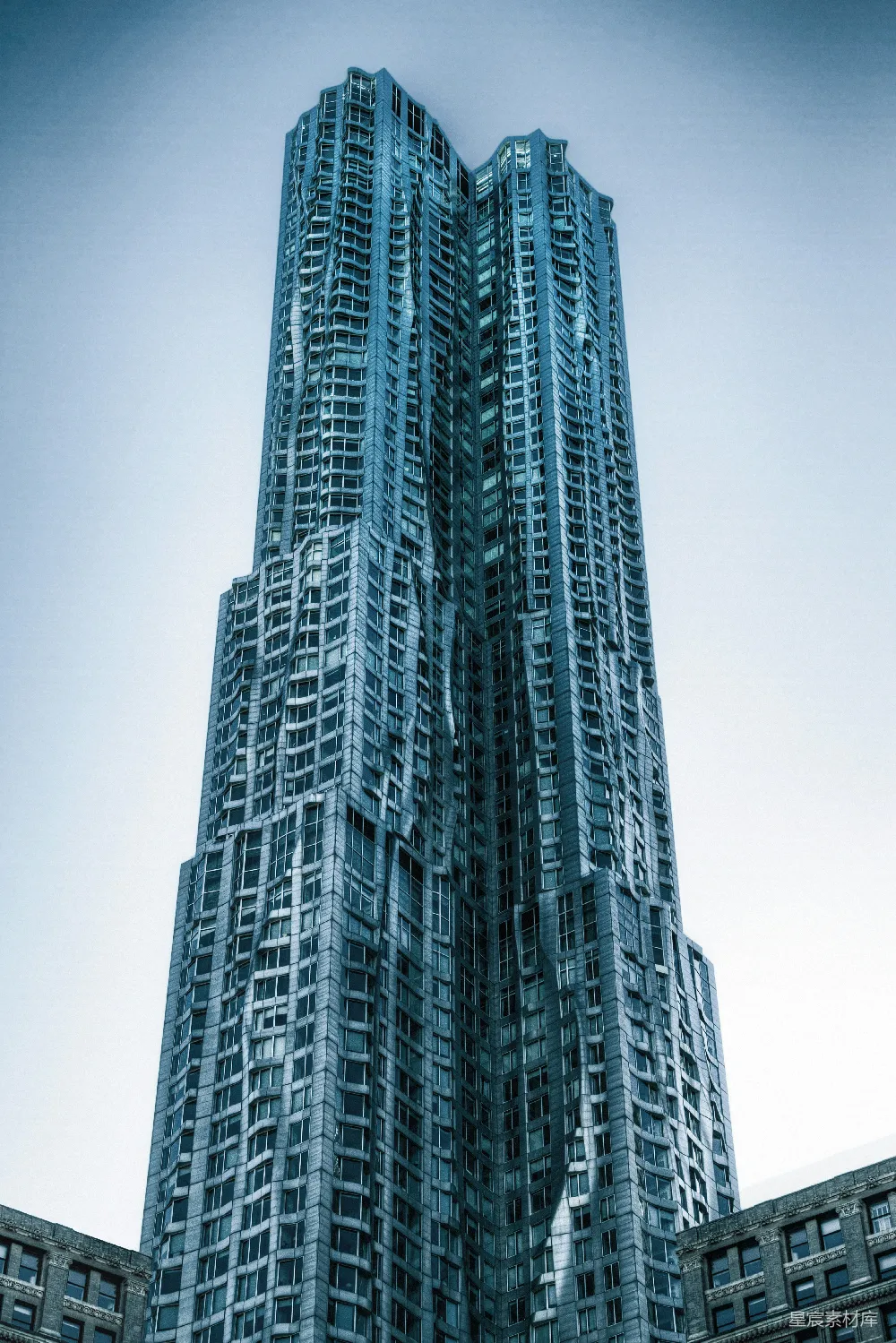 高清摄影 摩天大楼 现代建筑 城市景观 建筑美学 都市生活 现代摩天大楼的优雅轮廓