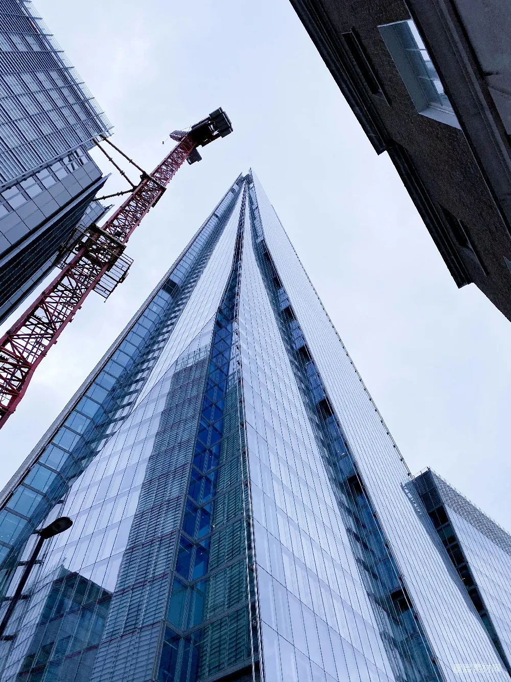 高清摄影 建筑 都市 现代 高楼 城市 现代都市的尖塔建筑