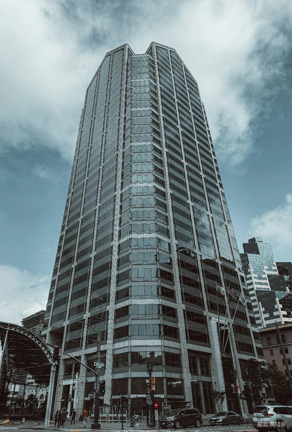 高清摄影 摩天大楼 现代建筑 城市景观 都市生活 商业中心 摩天大楼的现代都市景观