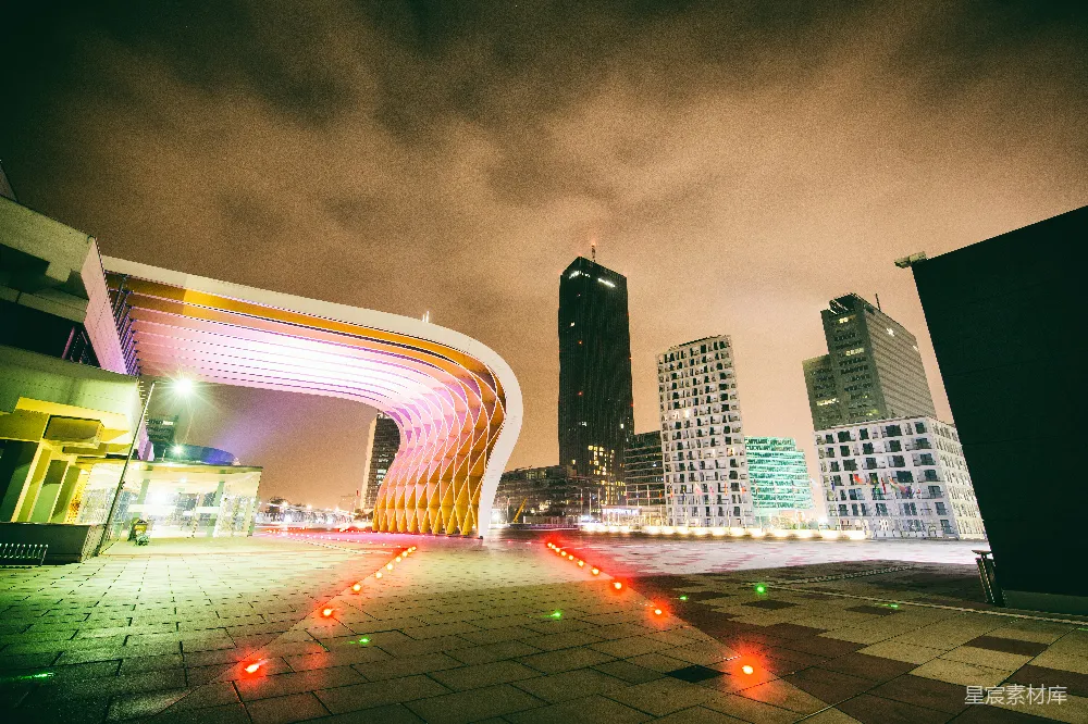 高清摄影 城市 夜晚 灯光 现代建筑 都市 夜晚的城市灯光与现代建筑