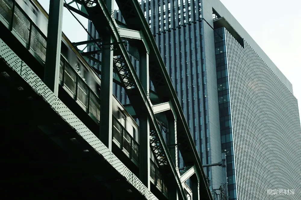高清摄影 城市 工业 建筑 对比 现代 城市工业与现代建筑的对比