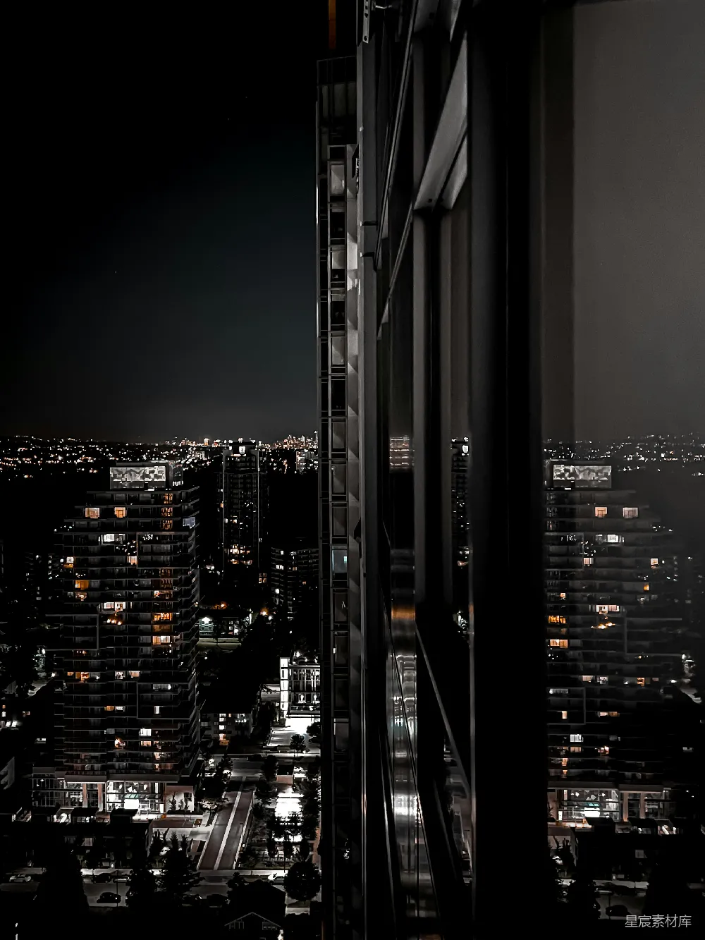 高清摄影 城市 夜景 高楼 建筑 城市风光 城市夜景中的高楼视角