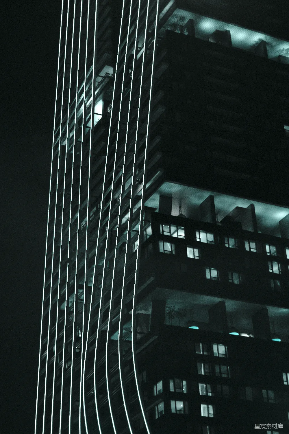 高清摄影 城市 夜景 现代建筑 都市生活 光影效果 夜幕下的摩天大楼