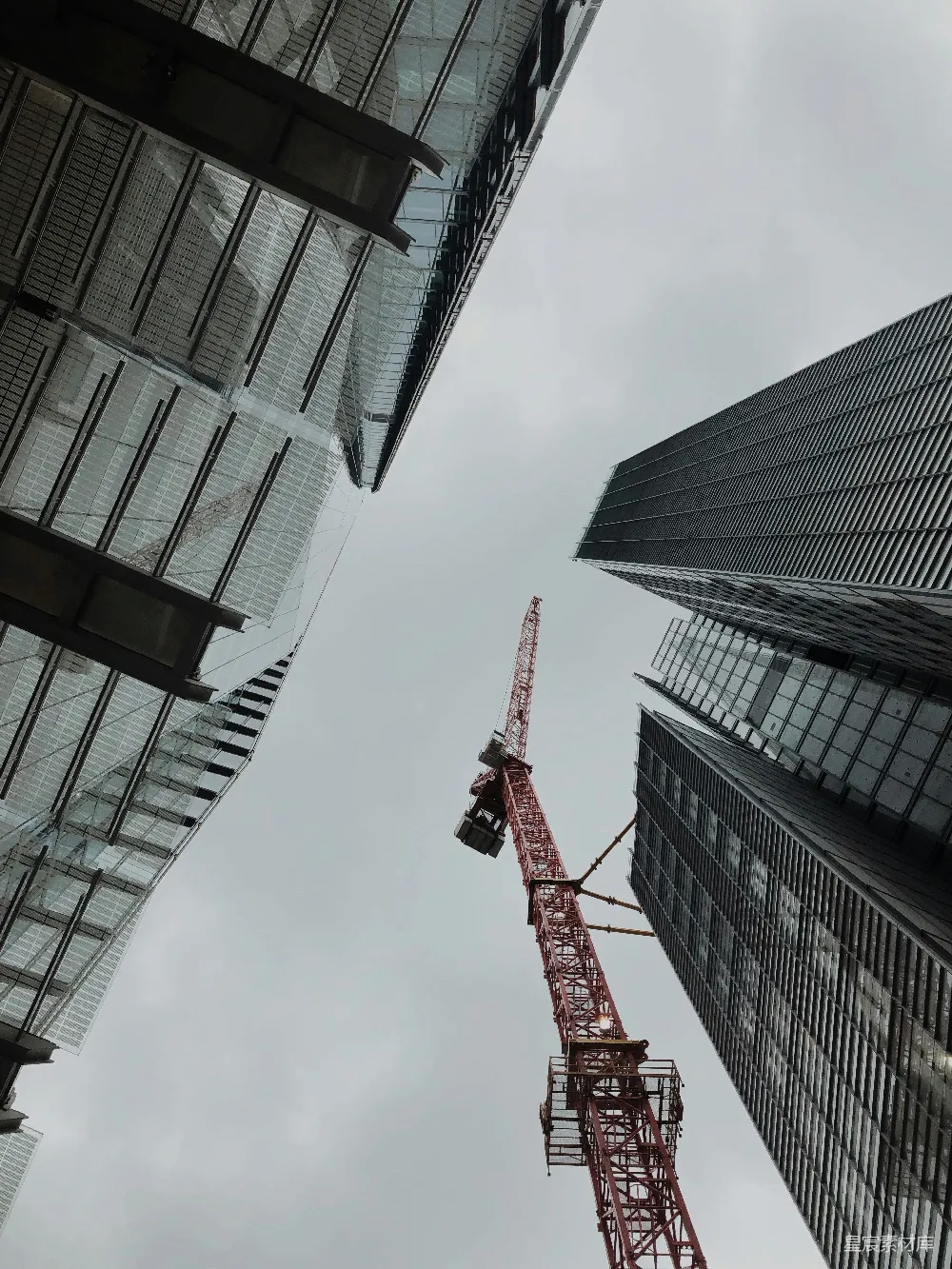 高清摄影 建筑 城市 起重机 摩天大楼 都市 现代都市的建筑工地