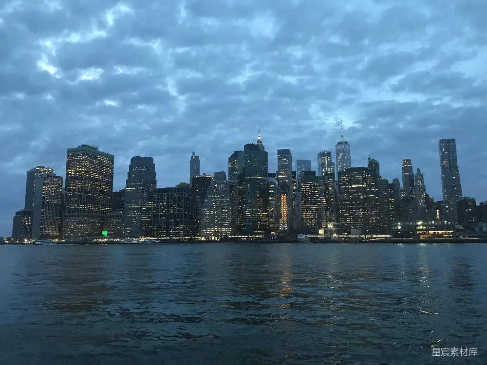 高清摄影 纽约 城市天际线 黄昏 摩天大楼 水景 纽约曼哈顿天际线黄昏景色
