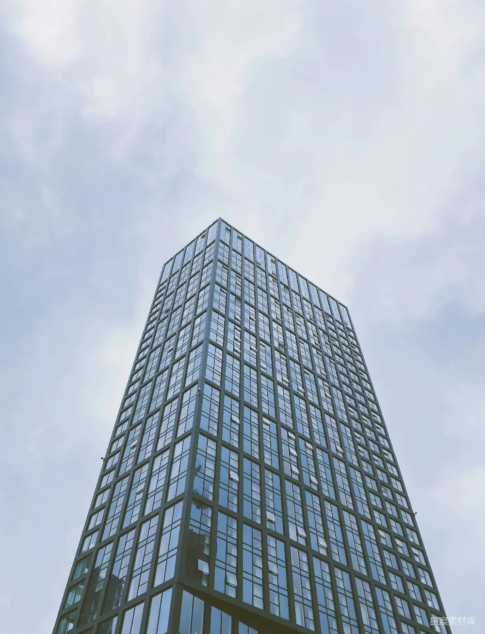 高清摄影 高楼 建筑 现代 城市 景观 摩天大楼下的天空