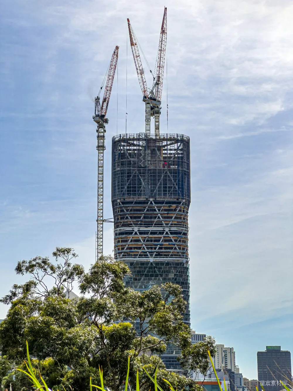 高清摄影 建筑 城市 现代 高楼 施工 正在建设中的摩天大楼
