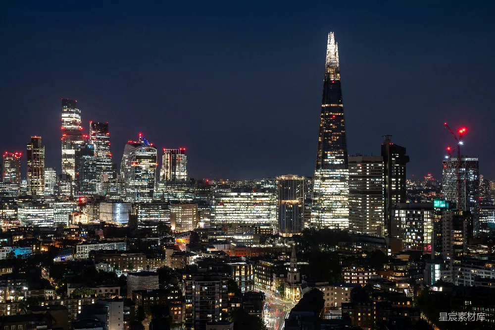 高清摄影 伦敦 夜景 城市天际线 现代建筑 都市风光 伦敦夜景：碎片大厦与城市天际线