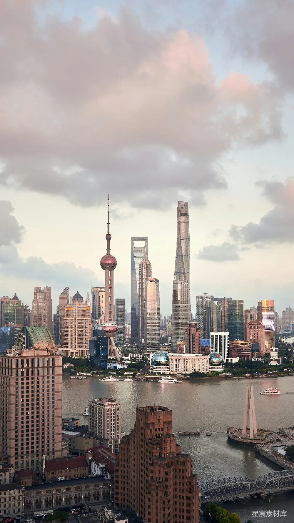 高清摄影 城市景观 摩天大楼 东方明珠 城市天际线 现代都市 上海天际线