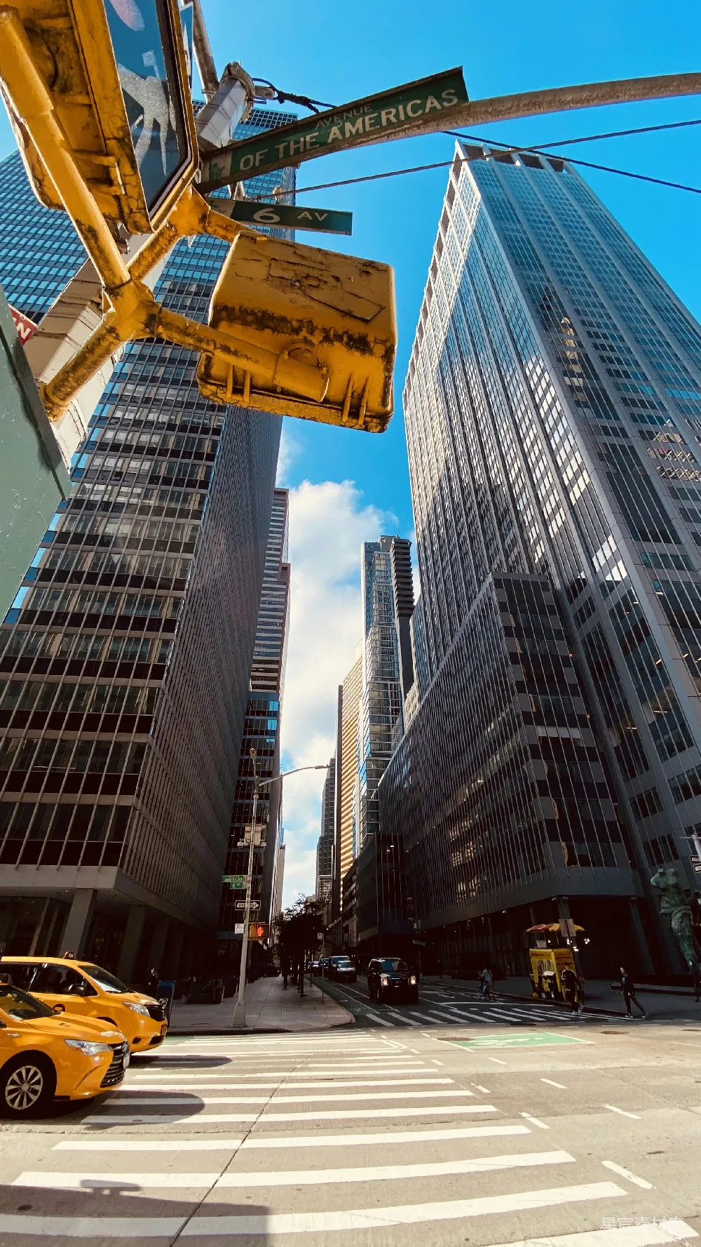 高清摄影 城市景观 纽约 现代建筑 交通标志 城市生活 纽约街头的日常
