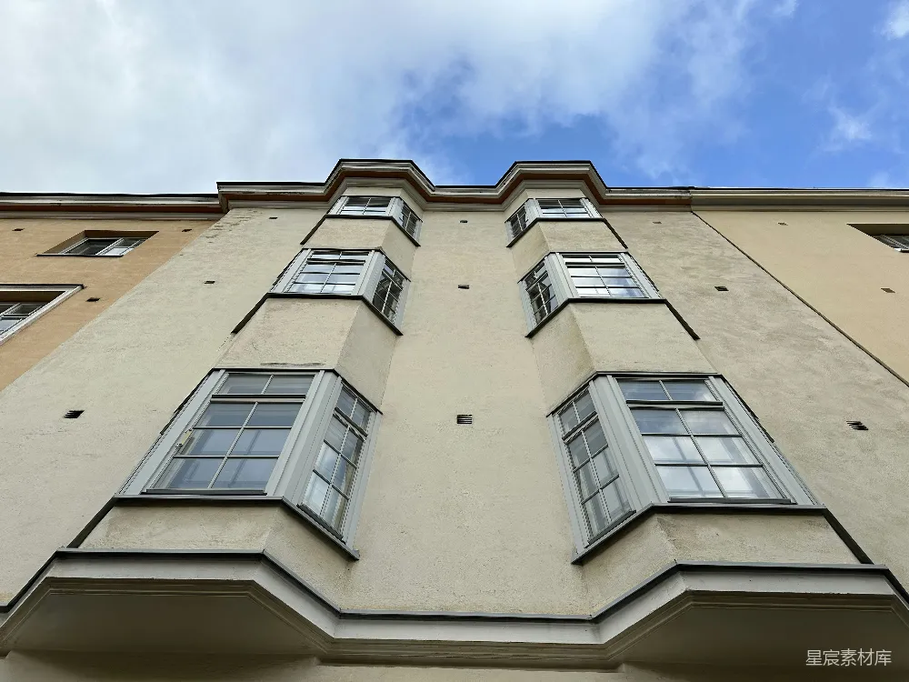 高清摄影 建筑 经典 窗户 蓝天 城市 经典建筑的细节之美