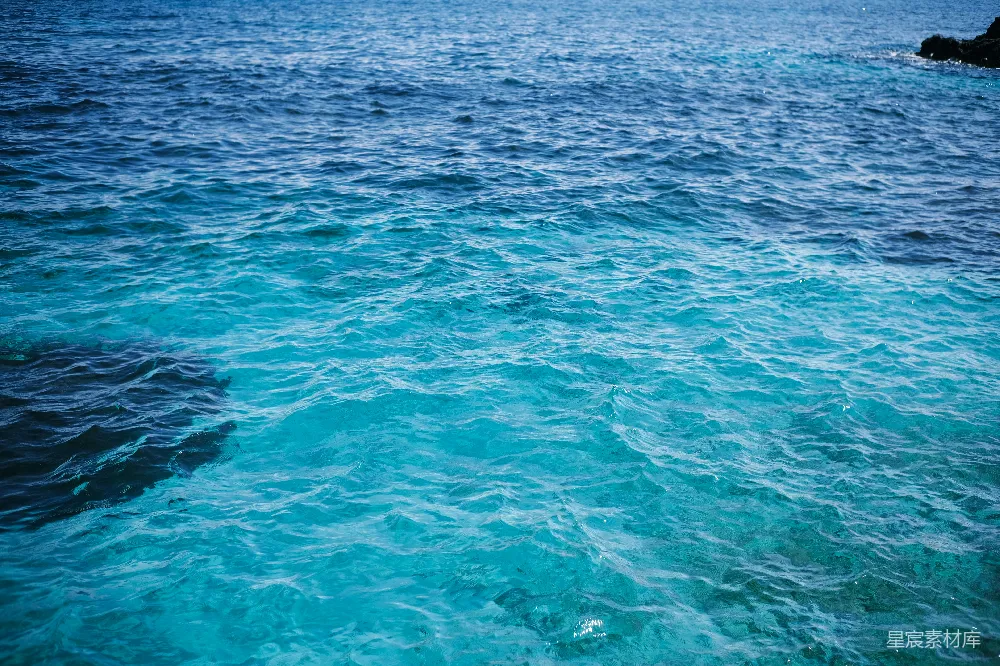 高清摄影 海洋 蓝色 自然 清澈 风景 清澈的海洋