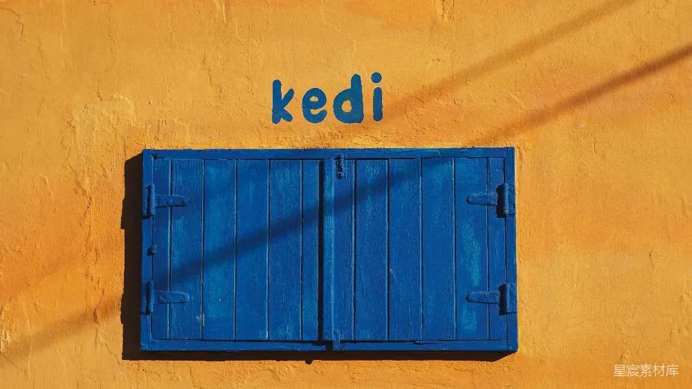 高清摄影 Kedi 建筑 色彩 窗户 城市 Kedi的黄色墙与蓝色百叶窗