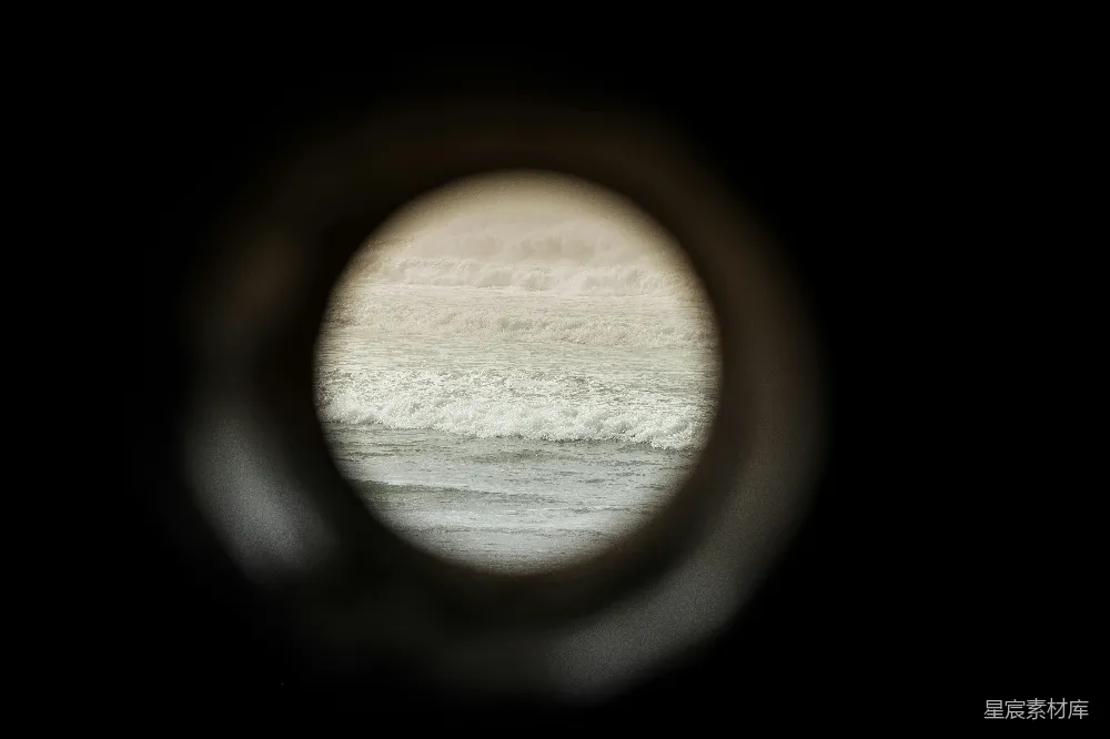 高清摄影 海浪 窥视孔 自然 风景 视角 透过窥视孔看海浪