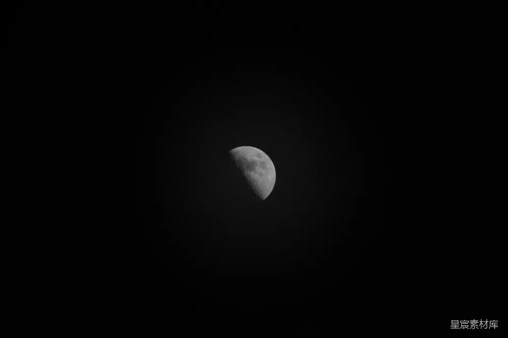 高清摄影 月亮 夜景 宁静 自然 天文 夜空中的半弯月
