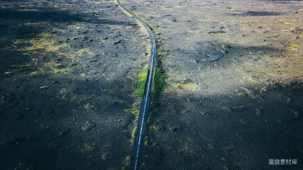 高清摄影 道路 空中视角 景观 自然 旅行 蜿蜒的黑色道路