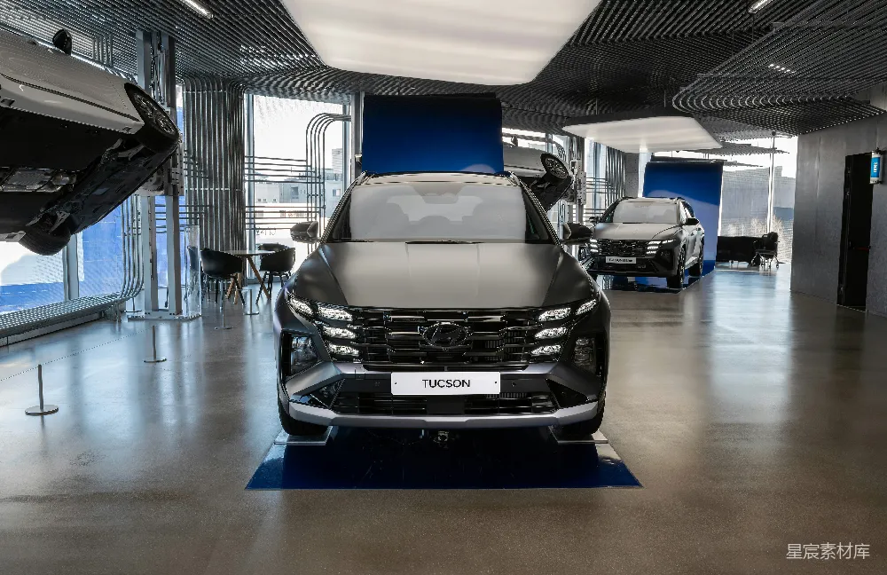 高清摄影 汽车 现代 SUV 展览 城市 现代Tucson SUV展示