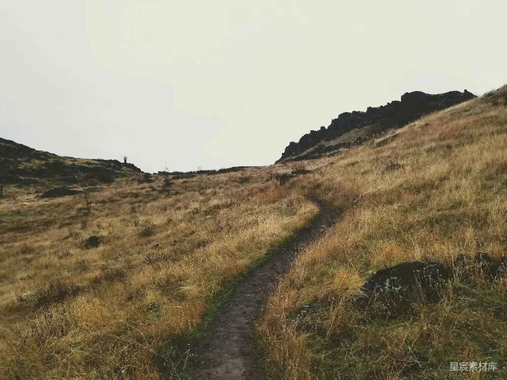 高清摄影 山地 徒步 自然 风景 户外 山间小径
