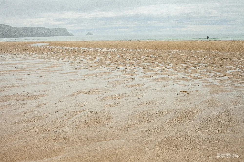 高清摄影 海滩 自然 宁静 孤独 风景 潮退后的海滩