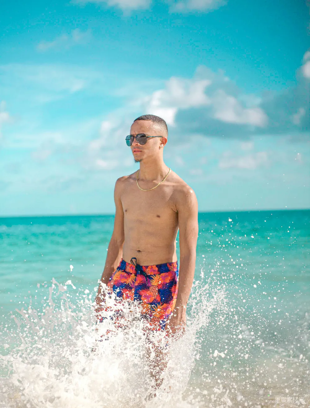 高清摄影 海滩 阳光 时尚 休闲 夏日 海滩上的阳光与活力