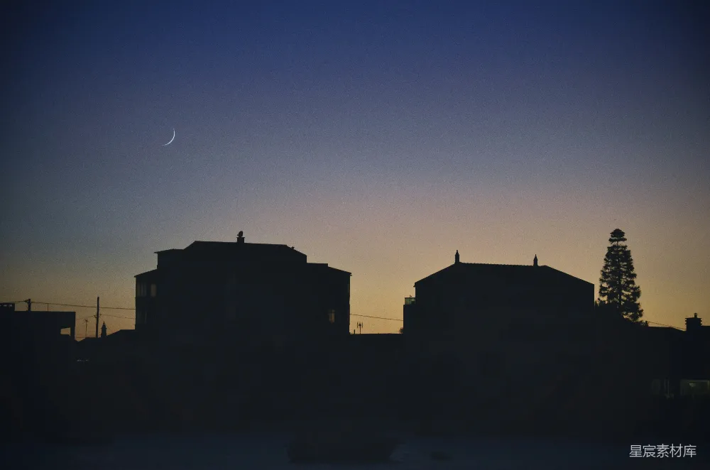 高清摄影 夜景 建筑剪影 宁静 城市风光 黄昏 夜幕下的静谧建筑