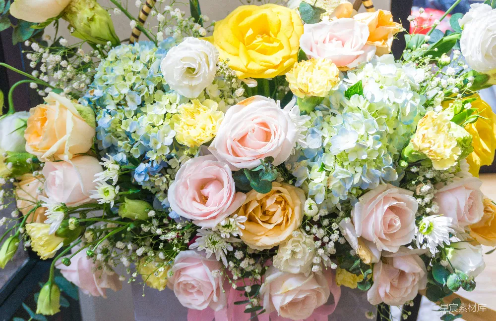 高清摄影 花束 花卉 婚礼 装饰 节日 缤纷花束：柔和色彩的自然之美