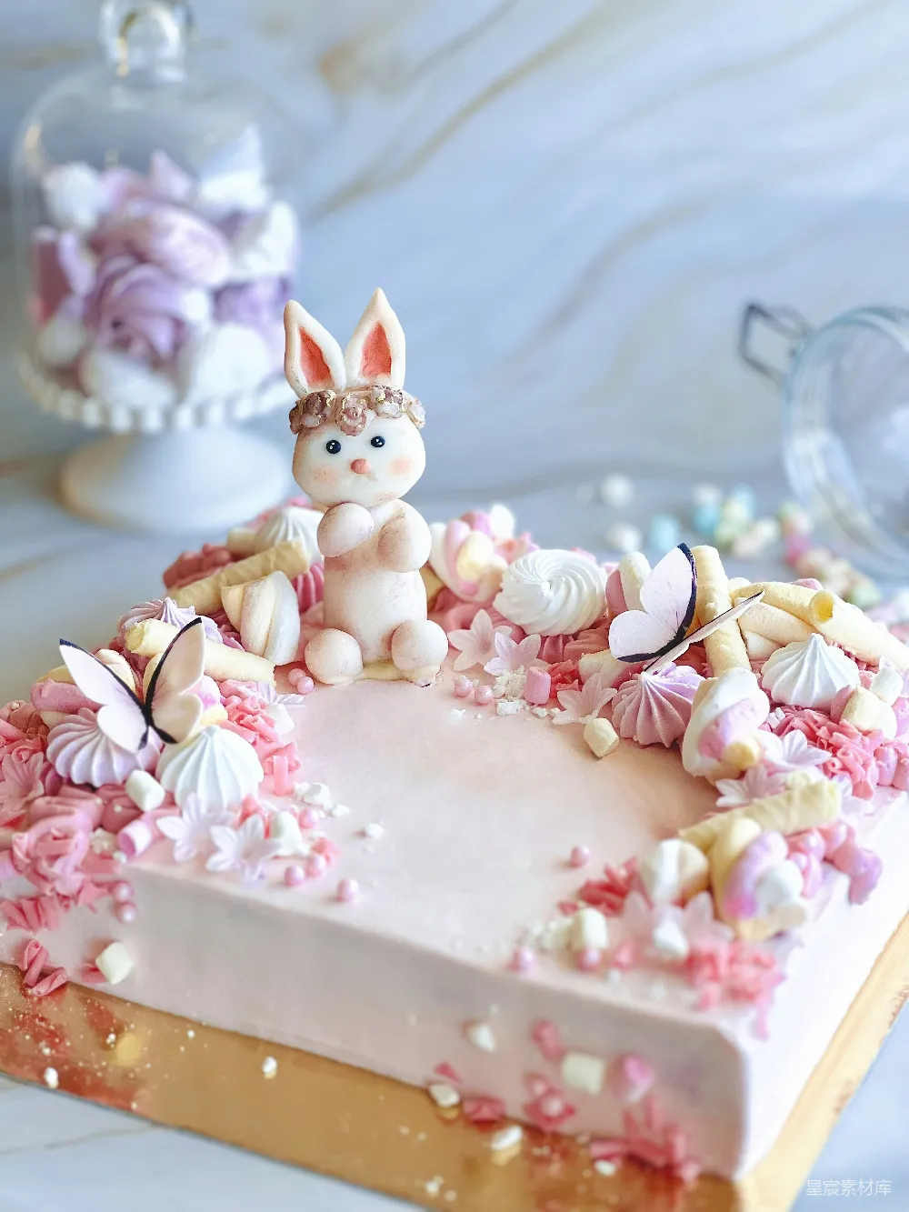 高清摄影 蛋糕 粉色 兔子 装饰 生日派对 粉色兔子主题蛋糕