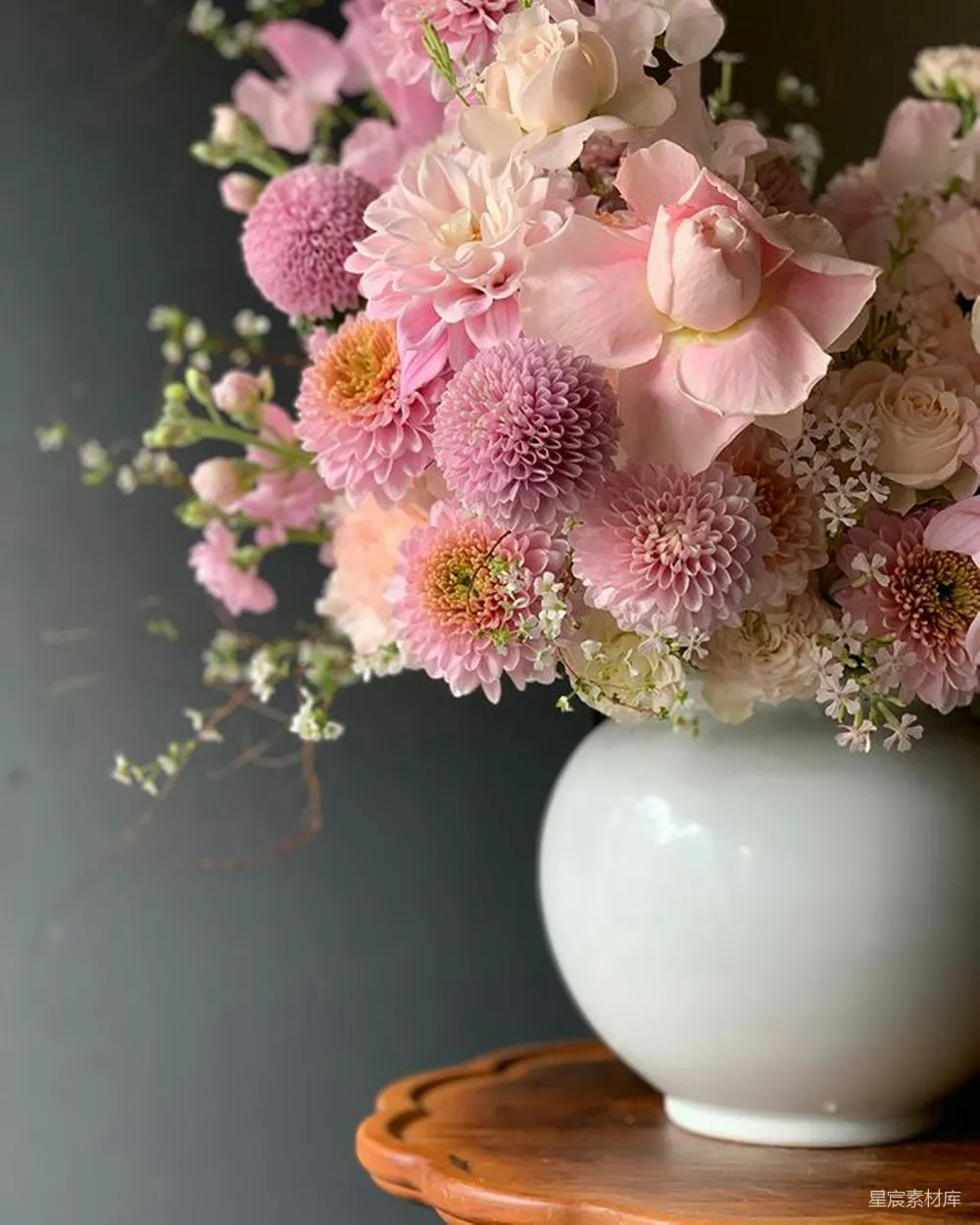 高清摄影 花束 插花 粉色 优雅 装饰 粉色花束优雅插花