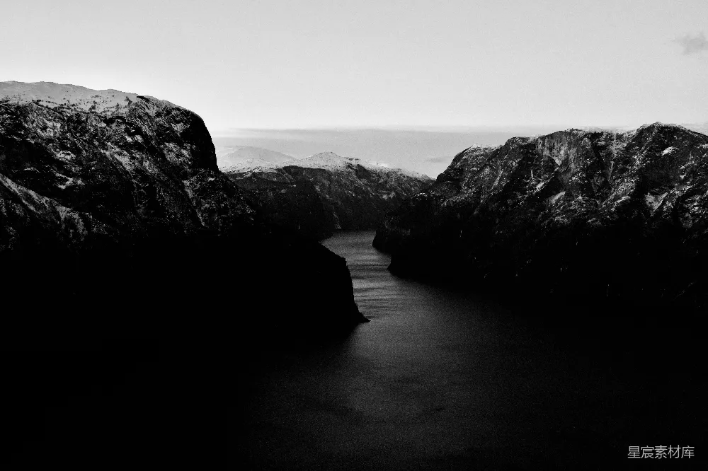 高清摄影 峡湾 黑白 自然 风景 宁静 黑白峡湾