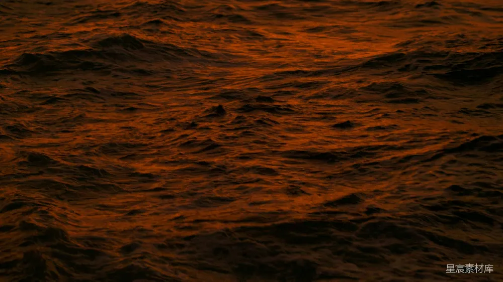 高清摄影 海面 夕阳 波光粼粼 自然风光 宁静 夕阳下的波光粼粼海面