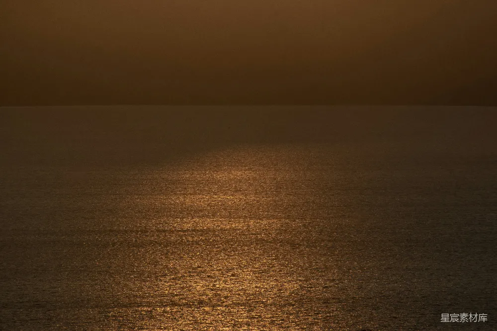 高清摄影 夕阳 海面 宁静 自然风光 日落 夕阳下的海面