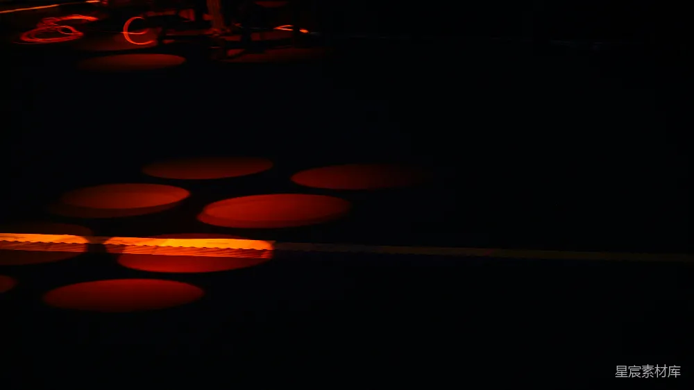 高清摄影 夜景 灯光 足迹 城市 艺术 夜色中的红色足迹