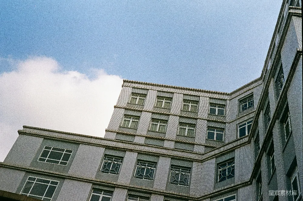 高清摄影 建筑 城市 复古 天空 风景 仰视中的建筑与天空