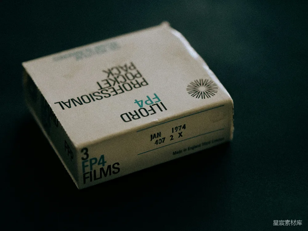 高清摄影 胶卷 复古 摄影 包装 专业 ILFORD FP4胶卷包装盒