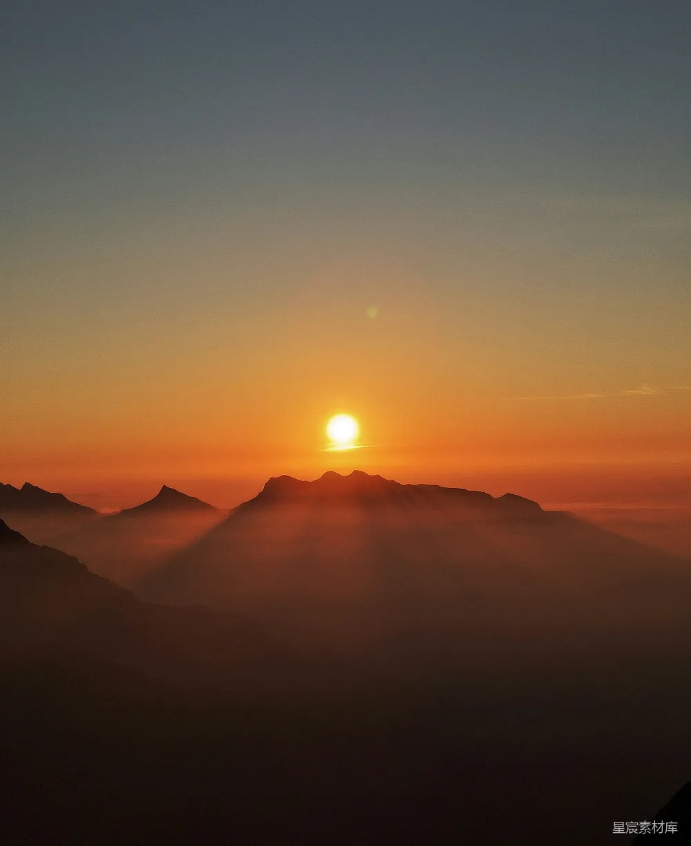 高清摄影 日出 云海 山景 自然风光 宁静 云海日出