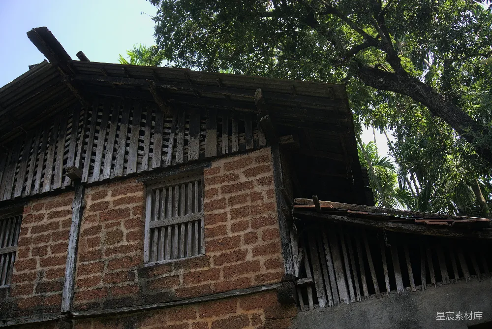 高清摄影 乡村 古建筑 砖木结构 自然环境 乡村生活 古朴砖木结构的乡村小屋