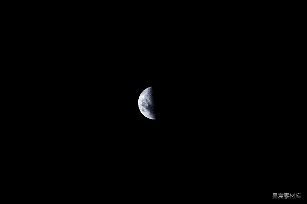 高清摄影 月亮 夜晚 静谧 自然 宁静 夜空中的半弯月