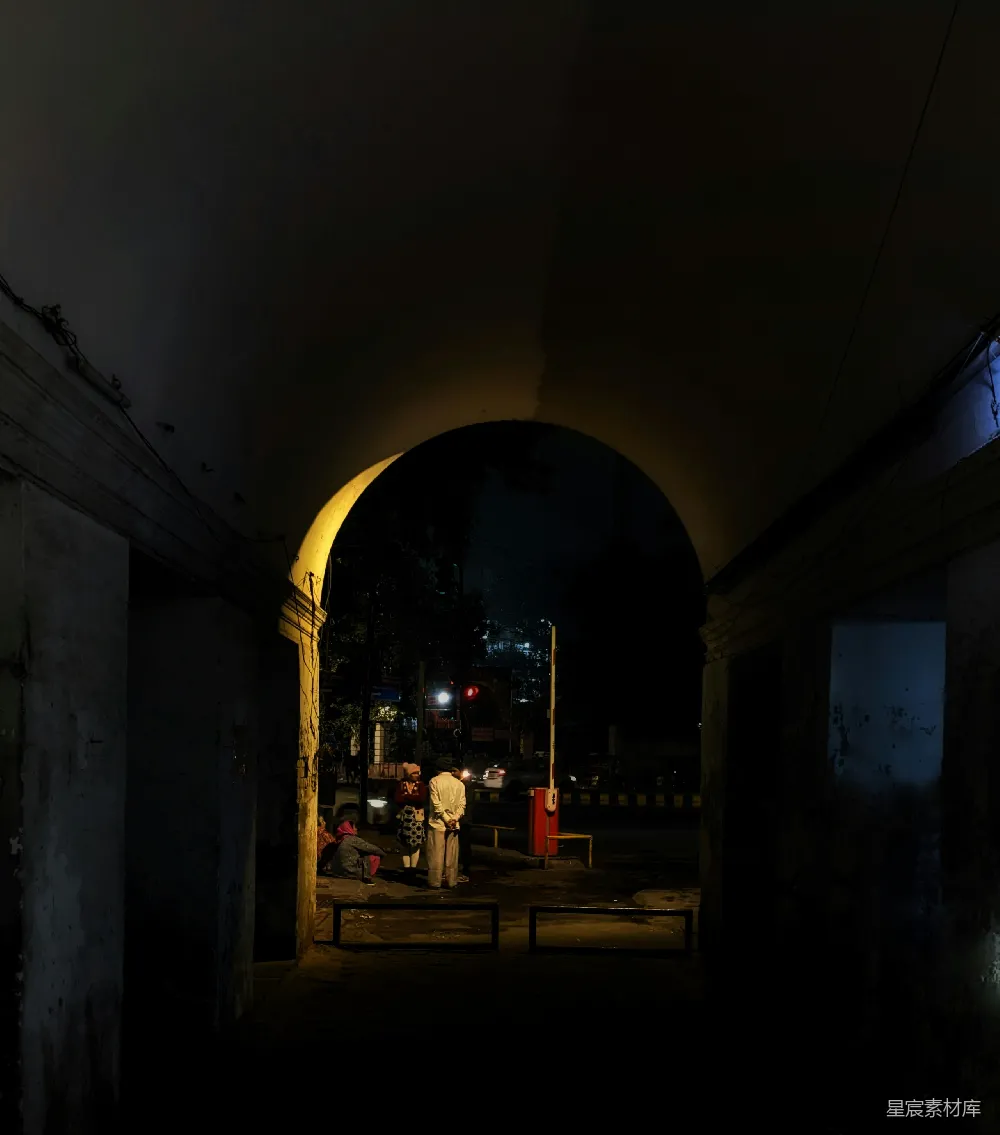高清摄影 夜晚 拱门 城市 街道 城市生活 夜晚的拱门