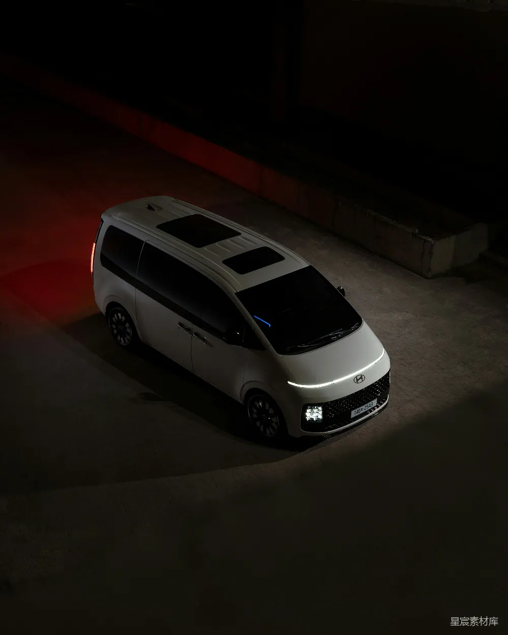 高清摄影 现代汽车 氢动力 MPV 未来科技 豪华 现代氢动力MPV