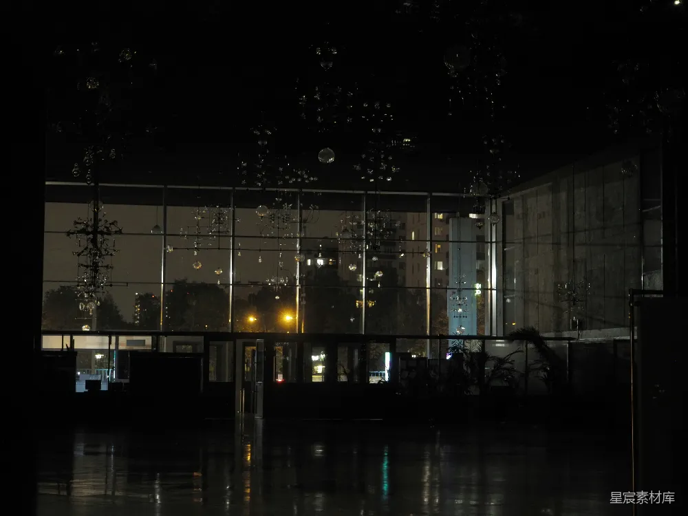 高清摄影 夜晚 玻璃幕墙 吊灯 城市景观 室内设计 夜晚的玻璃幕墙与吊灯