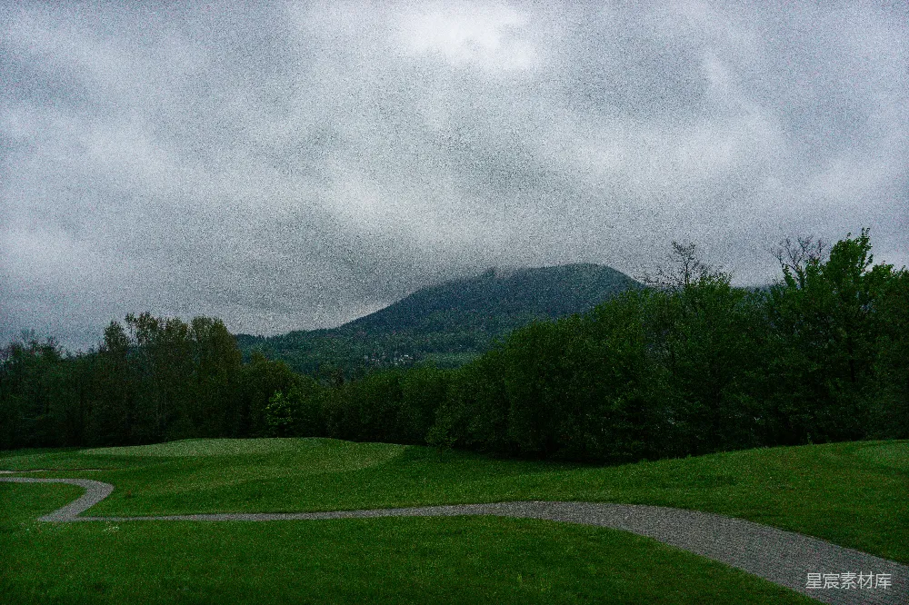 高清摄影 山景 自然风光 雨后 宁静 户外 风雨后的宁静山景