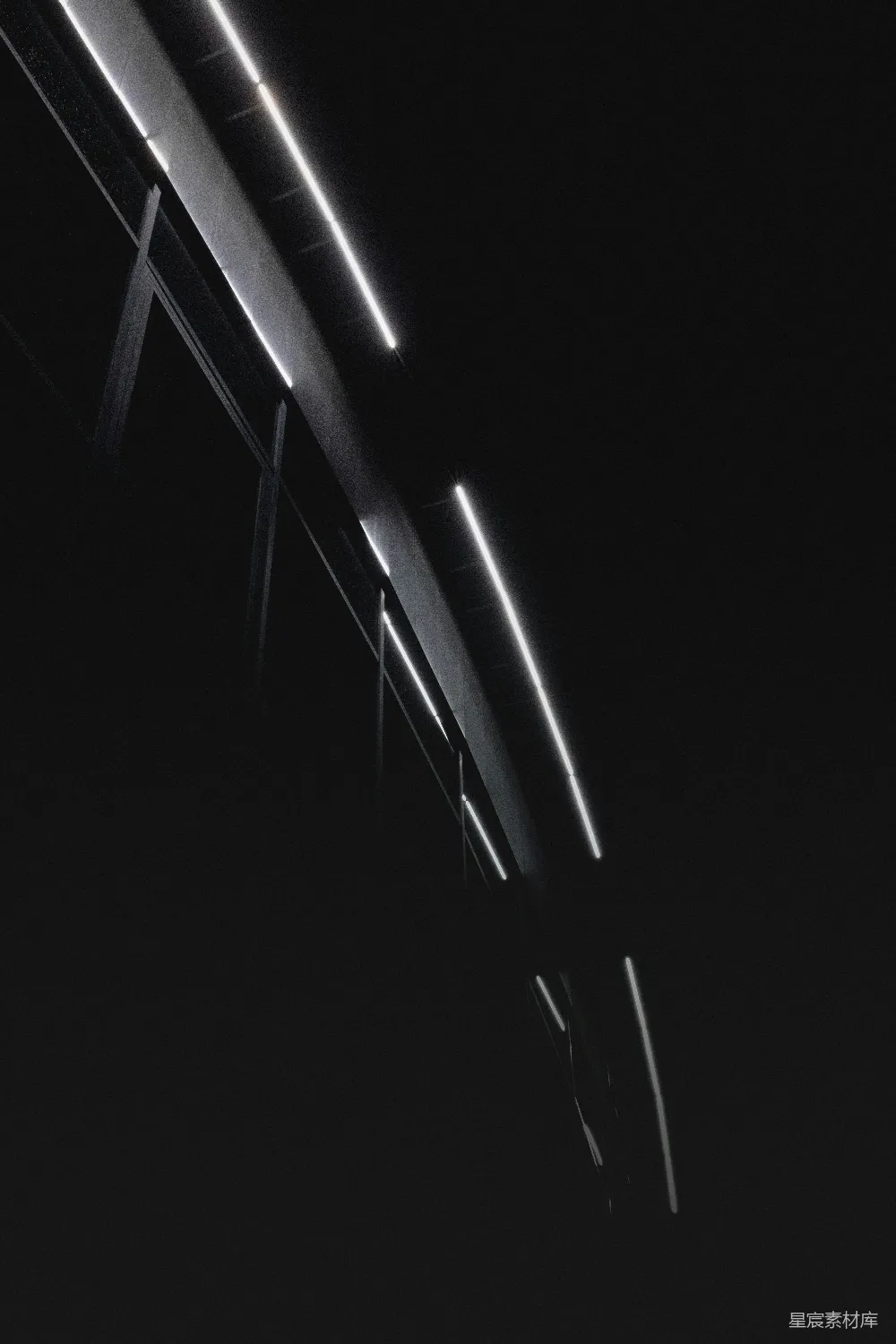 高清摄影 夜晚 建筑 线条 都市 冷色调 现代都市的光与影