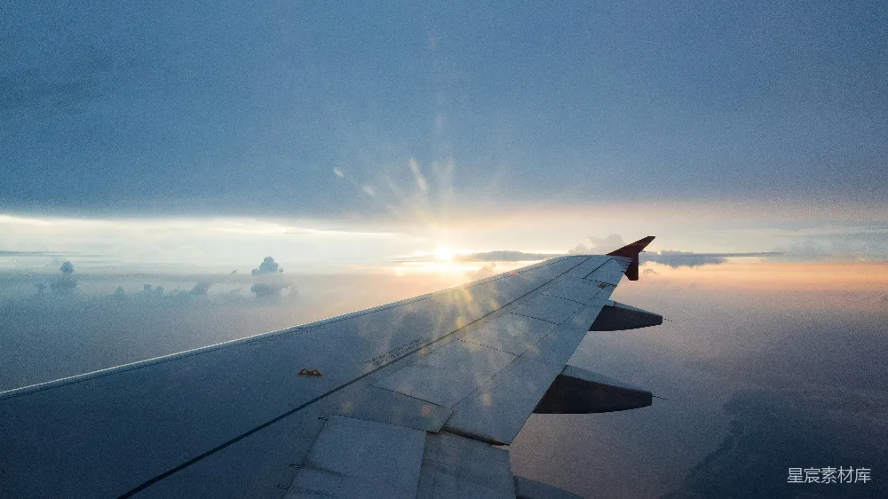 高清摄影 飞机 日出 旅行 自然 航拍 飞机翼下的日出