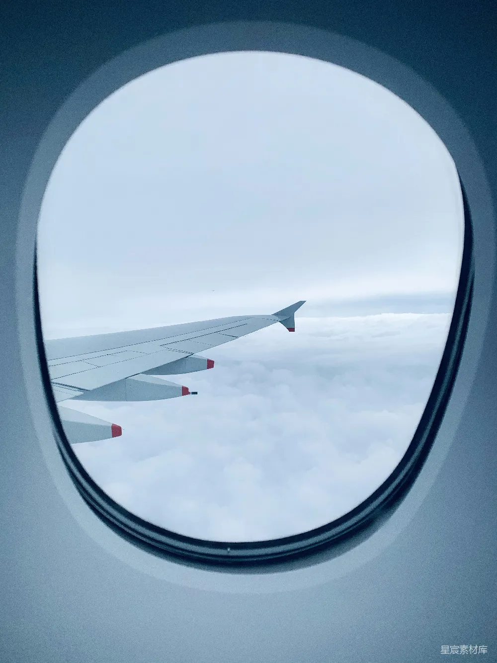 高清摄影 飞机 窗外 云海 旅行 自然 飞机窗外的云海