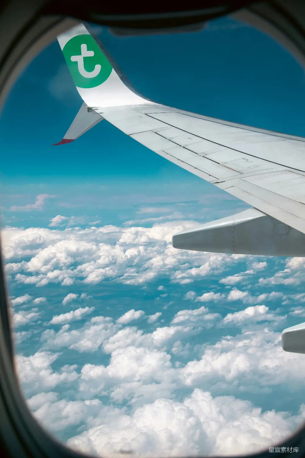 高清摄影 天空 云层 飞机 飞行 旅行 空中看云海