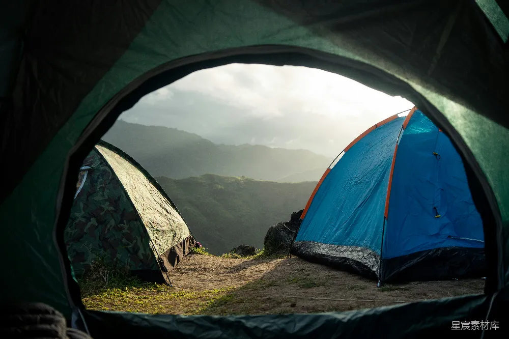 高清摄影 帐篷 户外 自然 露营 风景 帐篷中的山景