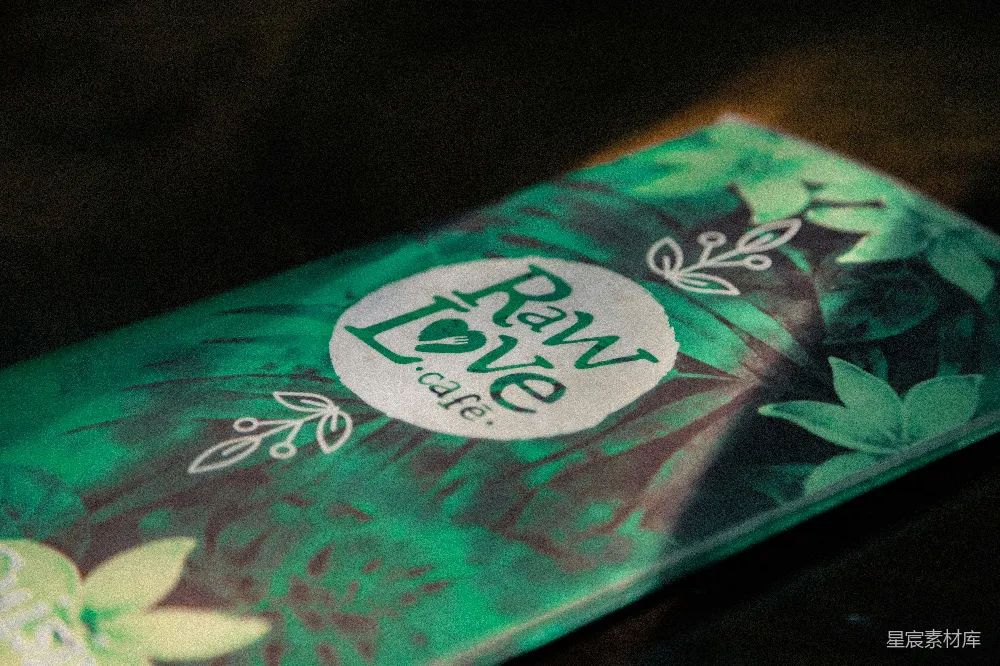 高清摄影 绿色 菜单 健康 咖啡馆 自然 Raw Love Café的绿色菜单封面
